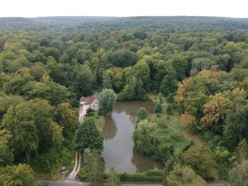 Saint-Jean-aux-Bois House | Nid dans la forêt