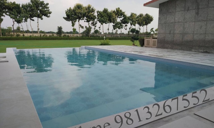 Gurugram Other | Night Stay Farm House in Gurgaon, For Pool Parties