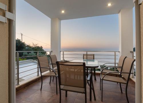 Paralia House | Nikole's Villas Cozy 80m2