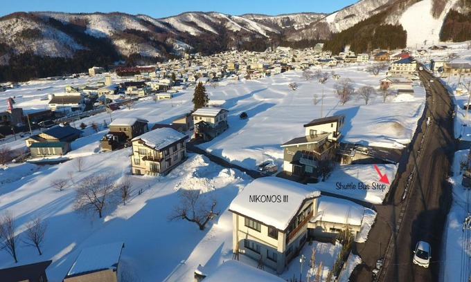 Nozawaonsen House | NIKONOS III