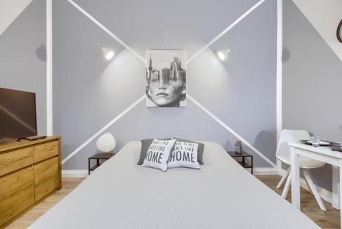 Pila Apartment | Niron Apartament Dom z Papieru Tokio
