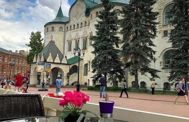 Nizhniy Novgorod City Centre Apartment | НИЖЕГОРОДСКИЙ АРБАТ "THE ARBAT OF NIZHNY NOVGOROD" - 2 ком ВИДОВЫЕ АПАРТАМЕНТЫ НА БОЛЬШОЙ ПОКРОВСКОЙ