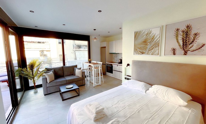 Ano Patisia Apartment | No 7 - Theo Rooftop Loft with City View