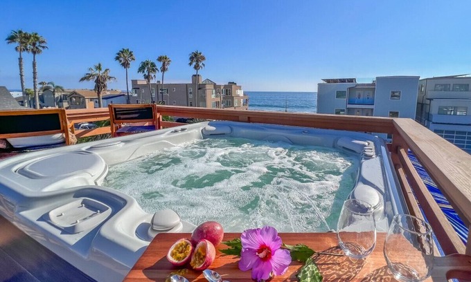 Oceanside Condo | No Cleaning Fee! Ocean View Beach Escape w/Private SPA, SunDeck, BBQ, Pets ok