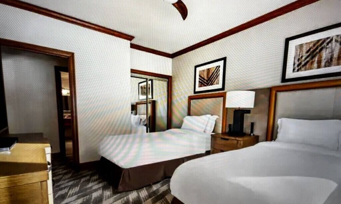 Peak 9 Cabin | NO EXTRA FEES! 2br Sleeps 6 Ski In/Out on Peak 9- hot tubs, shuttle, spa, etc!