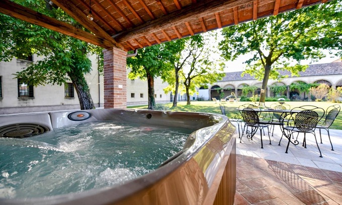 Longare Apartment | Noci apartment with two bedrooms and one bathroom on the first floor (apartment 3)