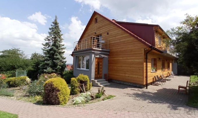 Kalwaria Zebrzydowska Apartment | Noclegi Leśniczówka w Lanckoronie