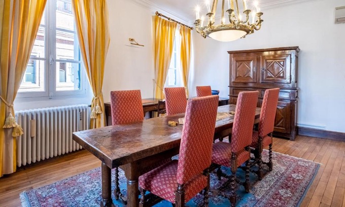 Saint-Georges Apartment | NOCNOC - Le Napoleon, 200m2 au cœur de Toulouse