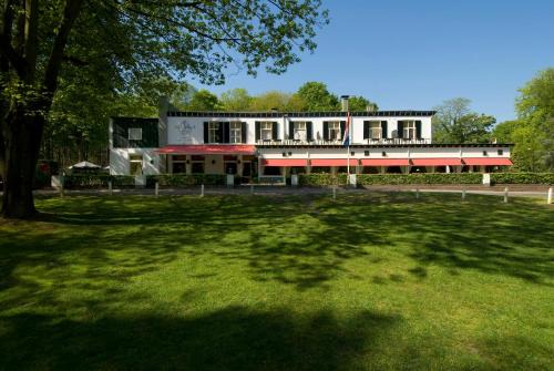 Municipality of Wageningen Hotel | Nol in 't Bosch