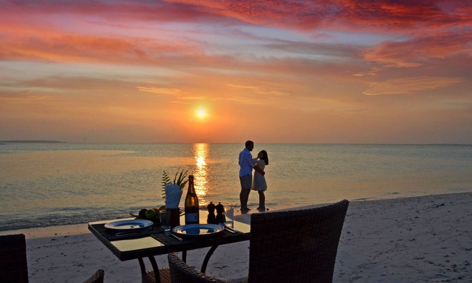 Nolhivaranfaru House | Nolhi Escape