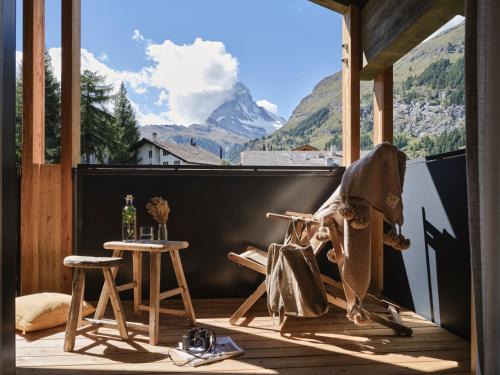 Zermatt Hotel | Nomad by CERVO Mountain Resort