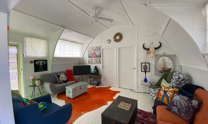 Cessnock House | Nomad's Nest- on the Hunter Valley Door Step
