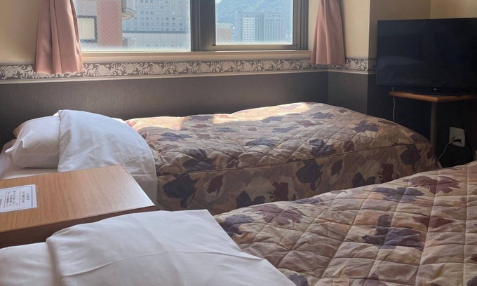 Hakodate Hotel | Nonsmoking Twin room Room without meals Simpl/Hakodate Hokkaidō