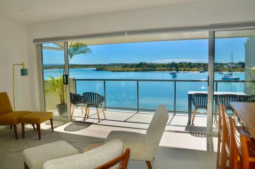 Noosa Heads Apartment | Noosa Shores apt 29-Noosa Heads-near Hastings St