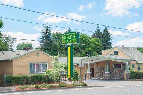 Parkrose Hotel | Nordic Inn and Suites