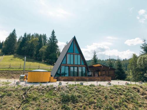 Ortoaia Ski Chalet | NordiKaban A-Frame Vatra Dornei