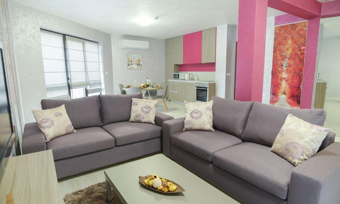 Plovdiv Center Apartment | Noris Apart with Garage