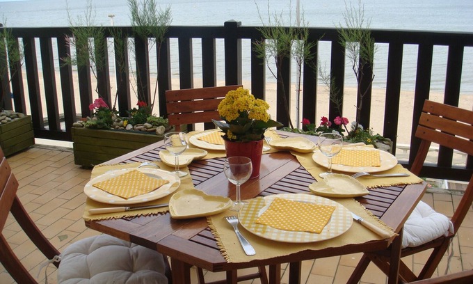 Blonville-sur-Mer Apartment | Normandy, on the beach, The Terrace Between Sky and Sea, panoramic view.