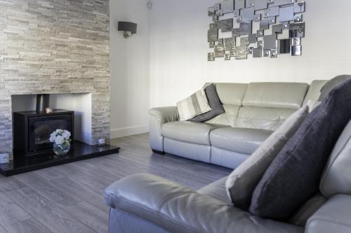 Airdrie House | North Calder Haven