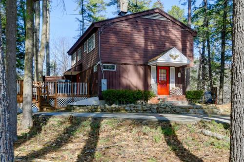 Cranmore Birches House | North Conway Home Less Than Walk to Slopes at Cranmore!