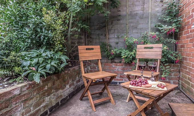 Bawdsey Cottage | North Cottage, Alderton