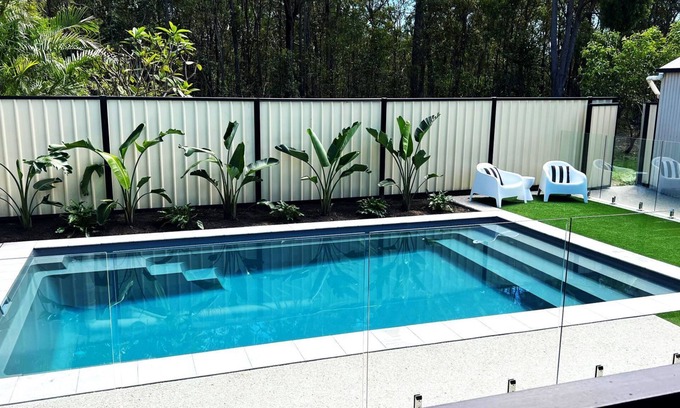 Agnes Water House | North Discovery 14 - swimming pool, air conditioned, boat friendly plus free wifi