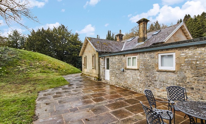 Bakewell Cottage | North Lodge