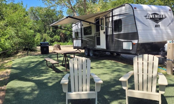 Roxbury RV Rental | North Shore RV