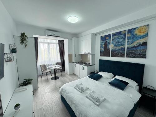 Onesti Apartment | North Studio