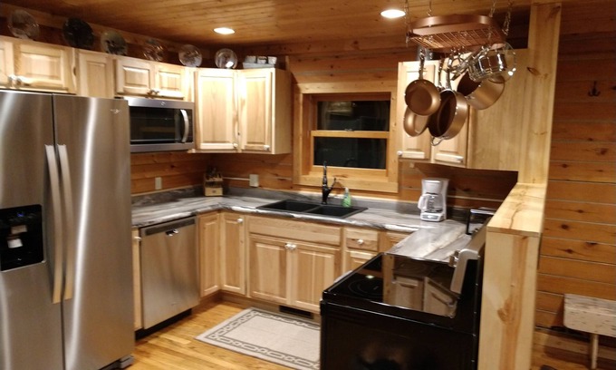 Popple Cabin | Northern remote cabin getaway!