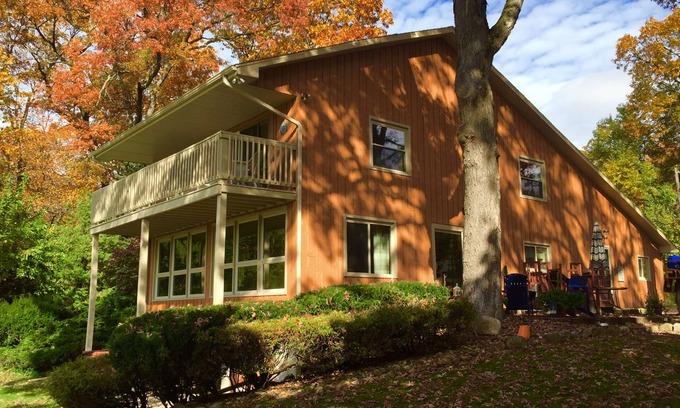 Edwardsburg House | Notre Dame University Rental