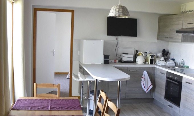 Thollon-les-Memises Apartment | Nouvel Appartement Moderne: 2 Chambres, Lits Doubles, à 350 m de la Télécabine