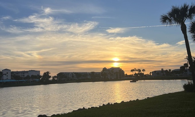 Stuart Condo | Now available-Snowbirds Beach & Golf Resort Paradise