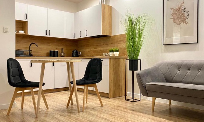 Dzierzoniow Apartment | Nowoczesny Apartament w Dzierżoniowie - parter - balkon - pokój + sypialnia
