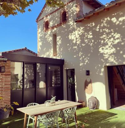 Noe Villa | Nuit romantique avec jacuzzi privé !