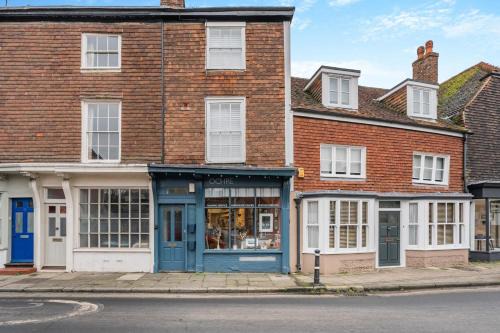 Lewes House | Nulli Secundus