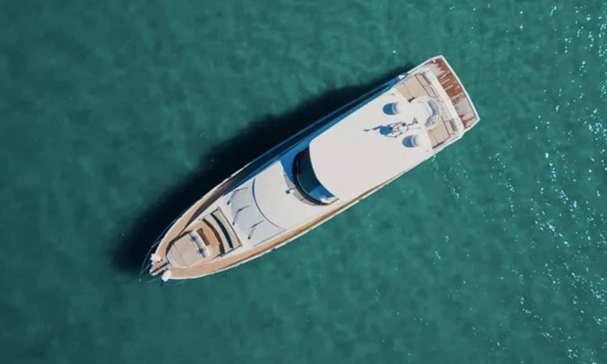 La Paz Boat Rental | Numarine 78´Yacht