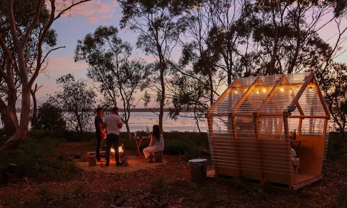 Coles Bay RV Rental | Numie | Waterfront | Glamping | Wineglass Bay