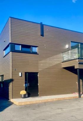 Tromsdalen Apartment | Nydelig hjem nært alt i Tromsø rett med Fjellheisen gratis parkering rett med huset