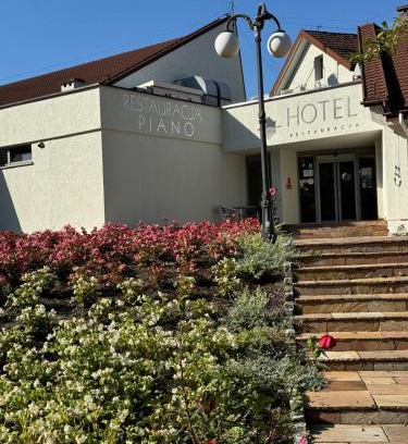 Rudy Hotel | Ośrodek Szkoleniowo-Wypoczynkowy "Stodoły"
