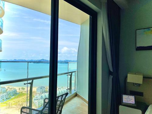 Bai Chay Apartment | O Zoli Citadine Halong