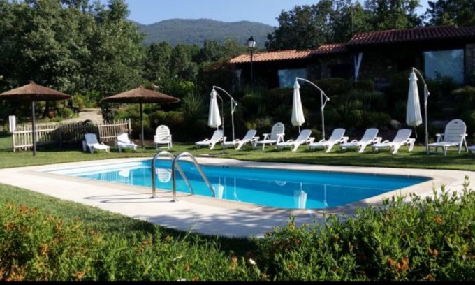 Valverde de la Vera Cottage | Oak Apartments. 2 bedrooms. Little paradise in the mountains