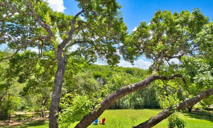 Buffalo Gap Villa | Oasis by the Lake, a Family Friendly Retreat with Spectacular Hill country view