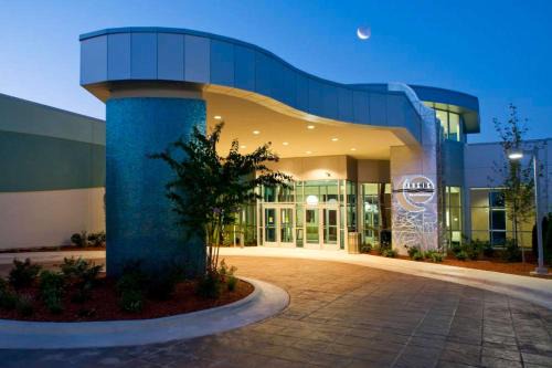 Springfield Hotel | Oasis Hotel and Conv Center, an Ascend Collection Hotel