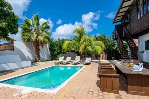 Sunset Heights Villa | Oasis on the Hill