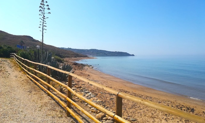 Sciacca House | Oasis on the sea - cottage 2 On the beach.