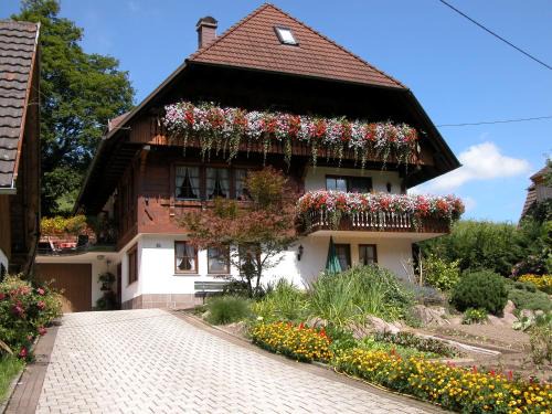 Gutach Apartment | Oberbauernhof - Wohnung "Stübleberg" - Moderne FeWo im schönen Schwarzwaldhaus