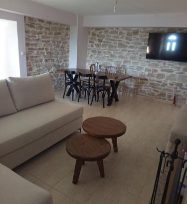 Thermo House | Οcalia Apartment