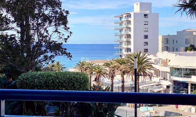 Cronulla Apartment | Ocean View, Lift Access 410 Opposite North Cronulla Beach
