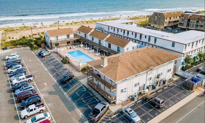 Beach Haven Condo | Ocean block condo in the heart of Beach Haven.
